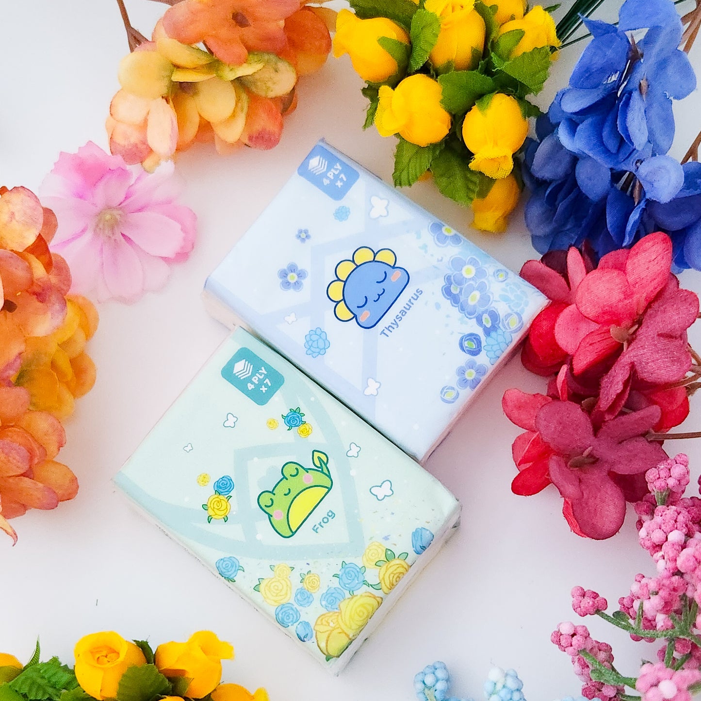 Tissue Packet: Thysaurus and Frog