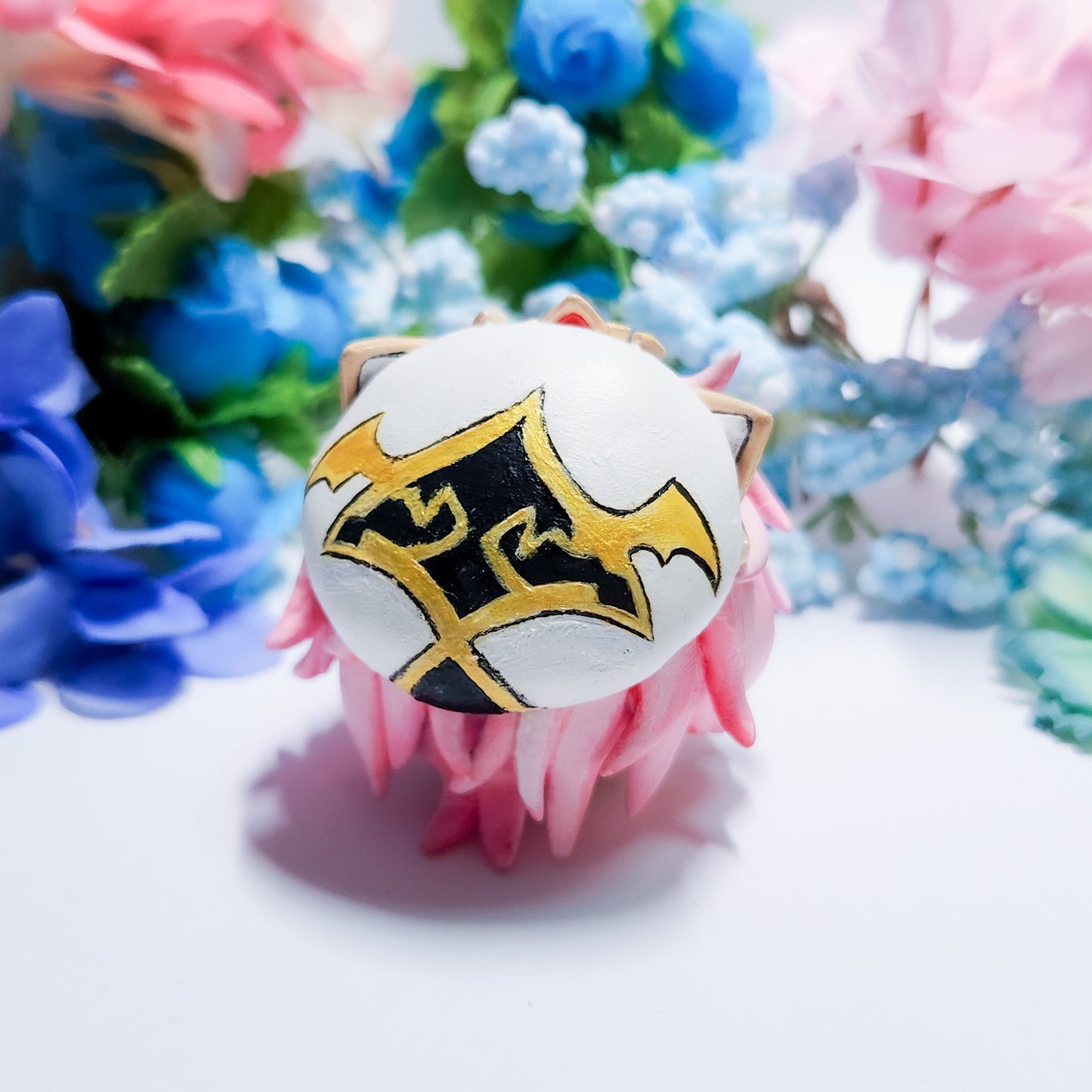 Crafted Ball: Dahlia